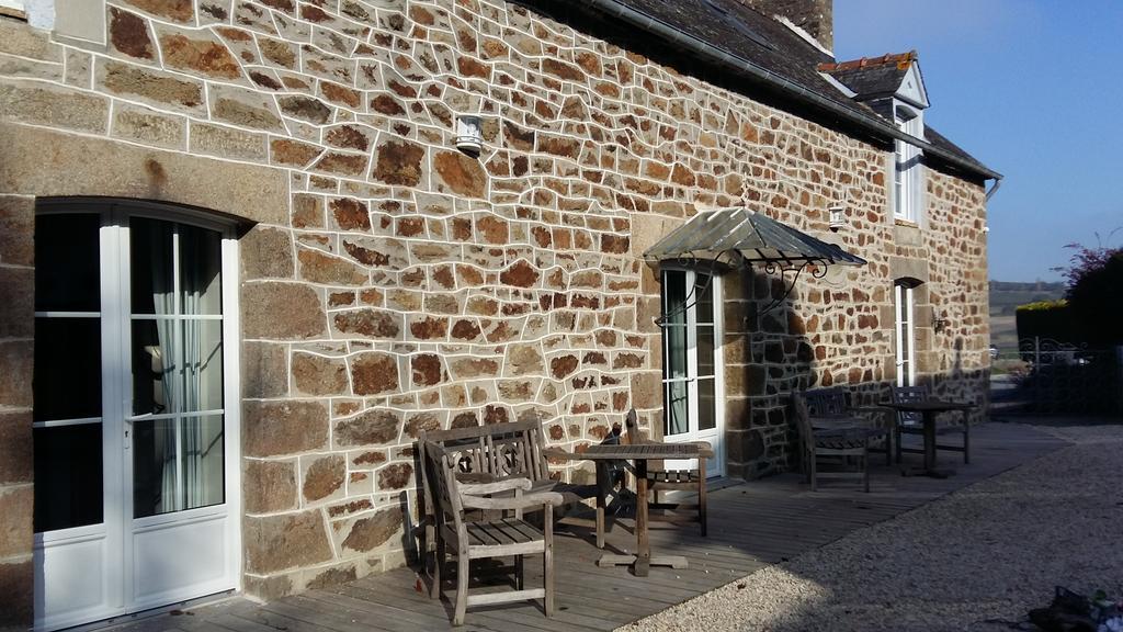 Le Jardin A Mordreuc Bed and Breakfast Pleudihen-sur-Rance Eksteriør billede