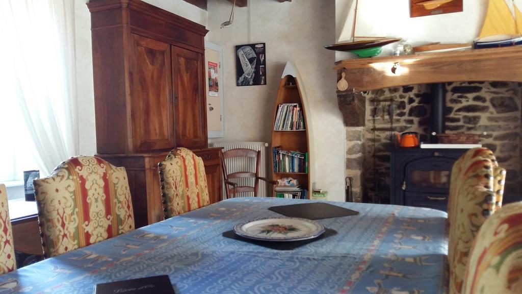 Le Jardin A Mordreuc Bed and Breakfast Pleudihen-sur-Rance Eksteriør billede